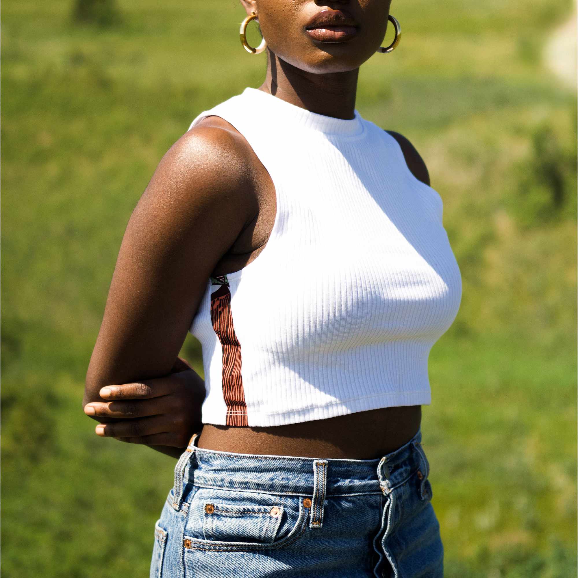 woman wearing crop top