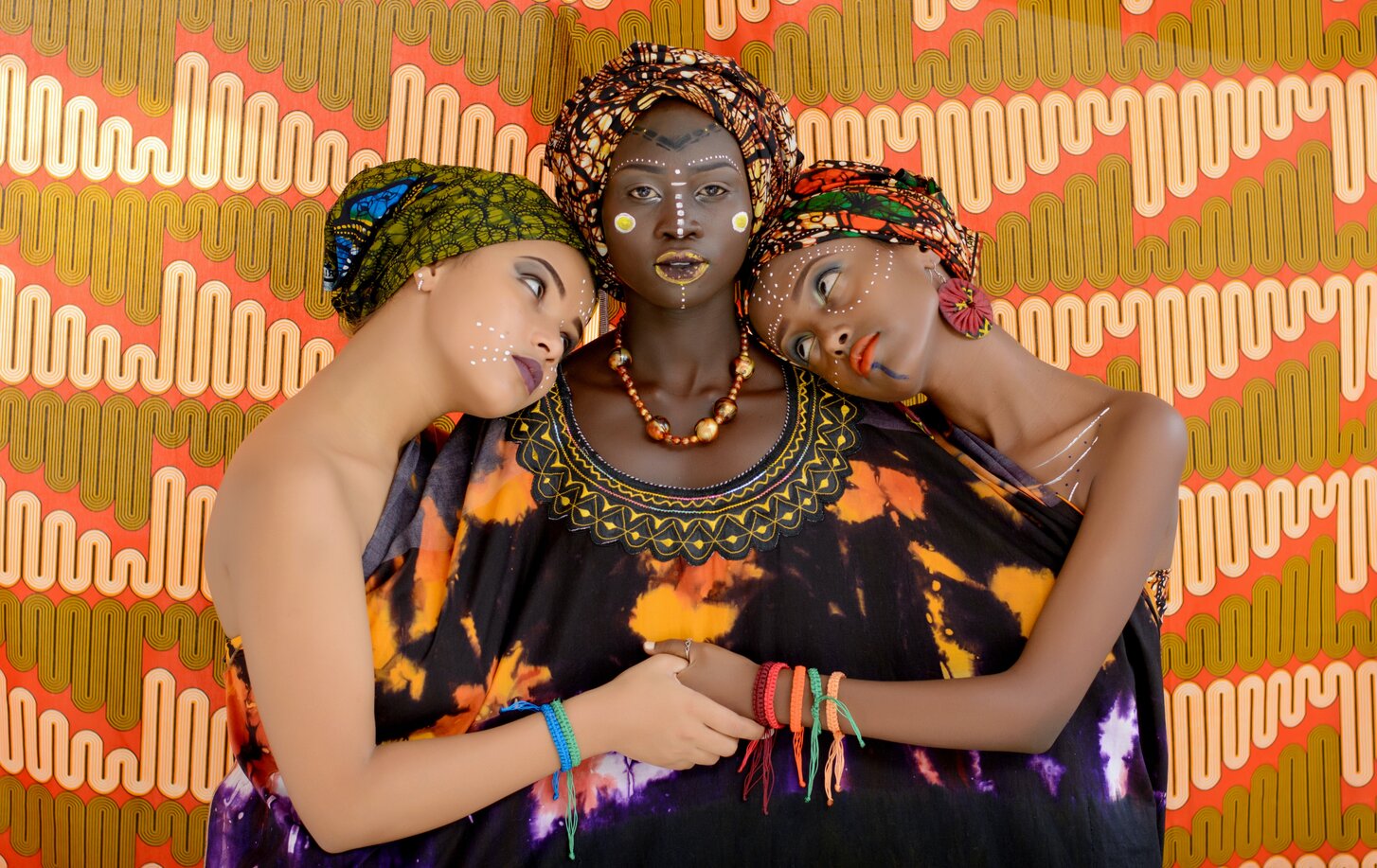 The Beauty of Wearing African Prints The Beauty of Wearing African Prints